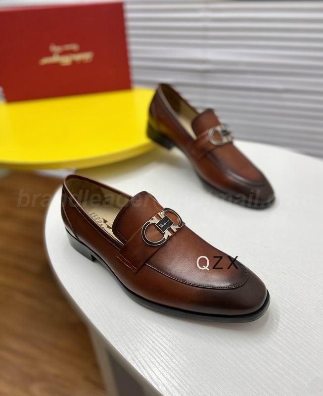Salvatore Ferragamo Men's Shoes 193